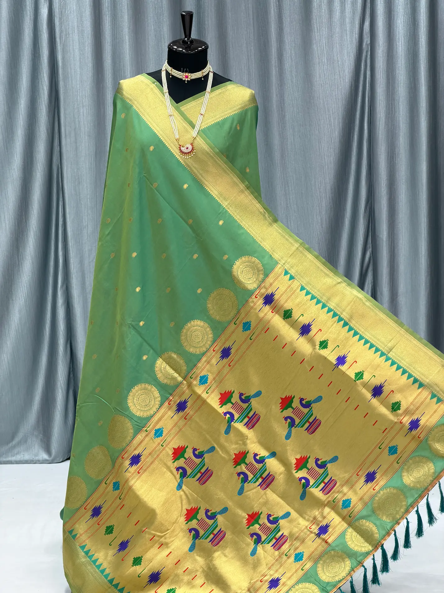 Self 14 Peacock Pallu Paithani Pista K12