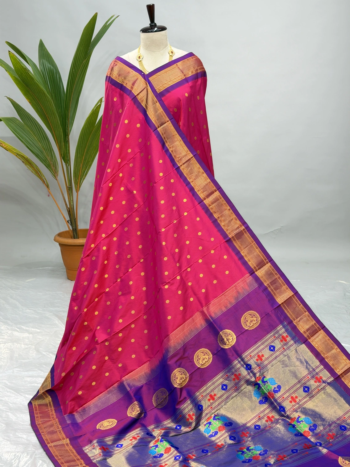 Pure Silk Handloom Kalanjali Paithani Rani Pink H13