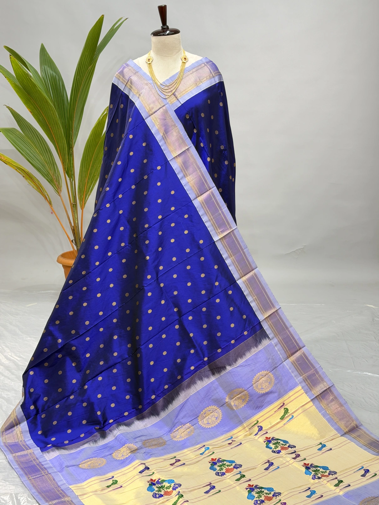 Pure Silk Handloom Kalanjali Paithani Neavy Blue H13